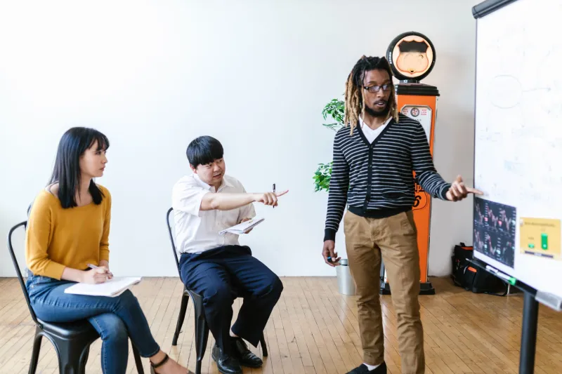Teach What You Know: How Cooperative Networks Turn Member Expertise Into a Shared Competitive Asset